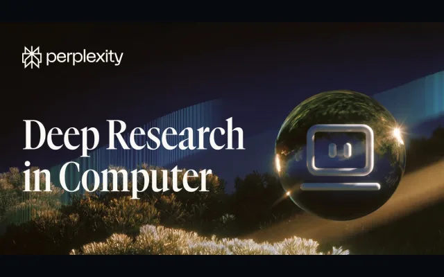 Perplexity 공식 Deep Research 소개 페이지의 대표 이미지. 어두운 숲 배경 위에 Perplexity 로고와 'Deep Research in Computer' 문구, 컴퓨터 아이콘이 든 구체가 놓여 있다